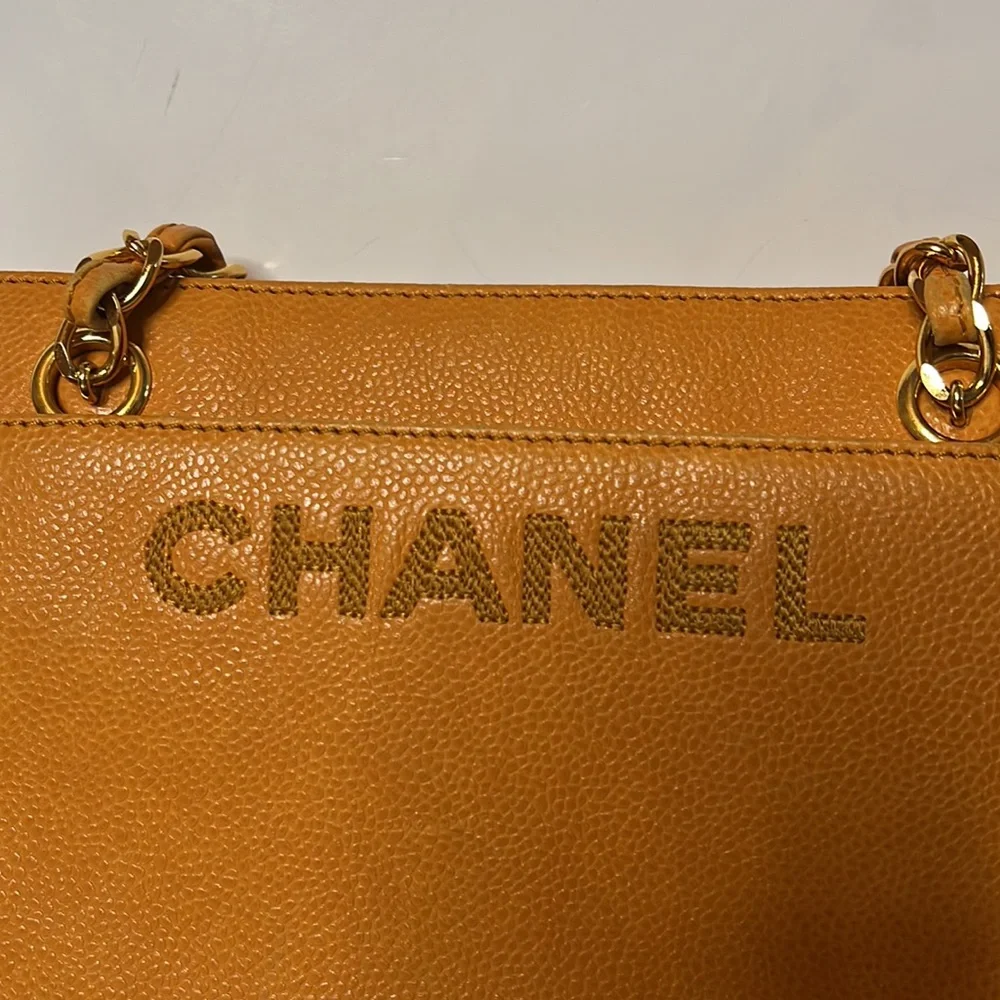 SOLD - CHANEL vintage orange caviar leather shoulder bag - Picture 16 of 16